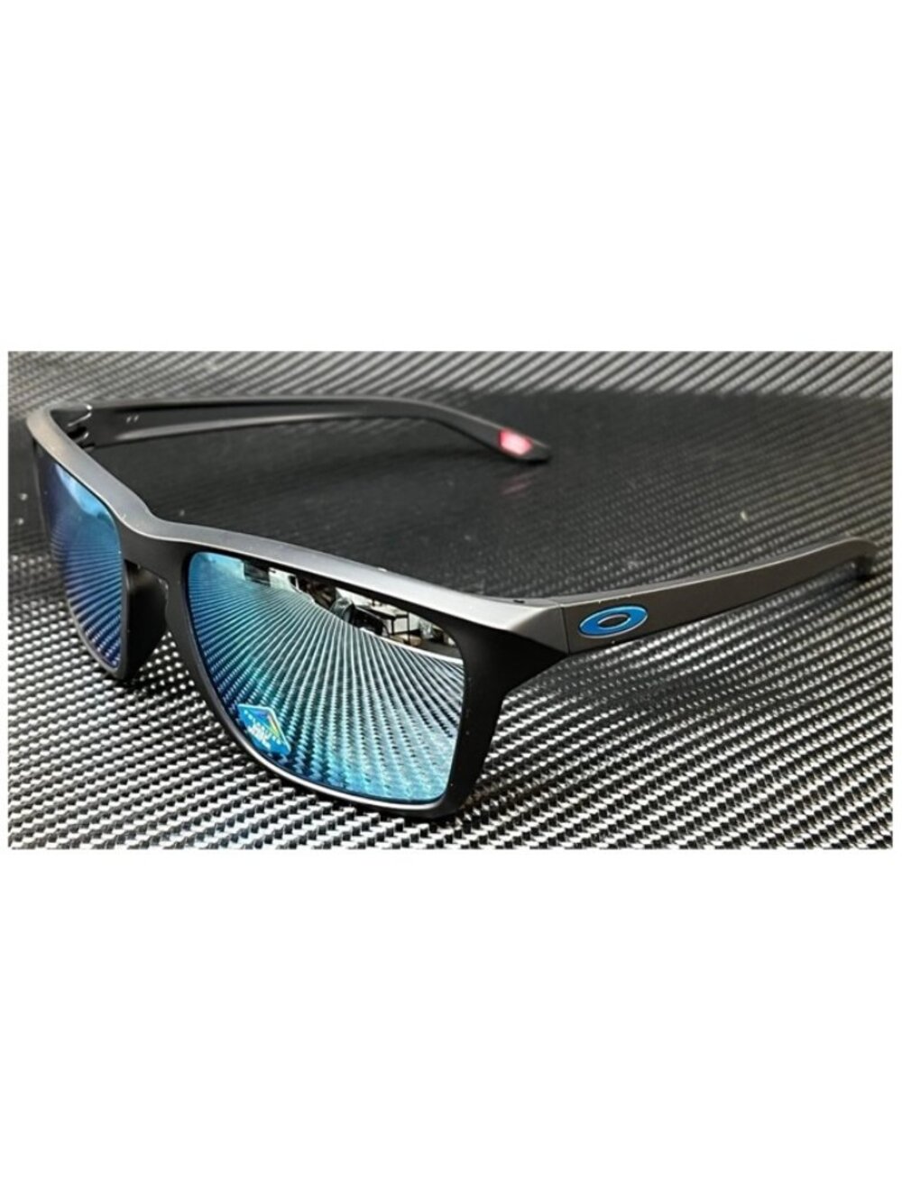 New Oakley Men  Sunglasses --